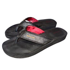 Coach Women 8 Black Red Judy Thong Flip-Flop Sandals Casual Beach Resort Travel